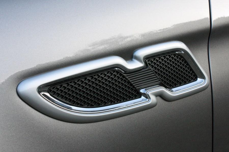  Kia K900 V8 2015 года  (фото 9 из 44)